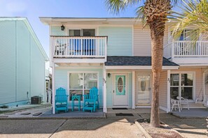 Exterior - Walk to Beach ~ 2 Patios ~ Pool ~ 2BR All Decked Out on PCB (Panama City Beach)