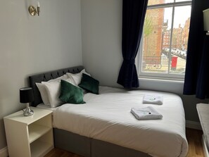 Espace de travail pour ordinateur portable, chambres insonorisées