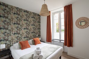 2 habitaciones, tabla de planchar con plancha y wifi gratis 
