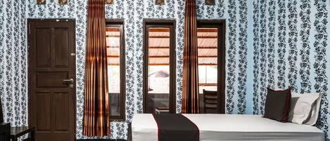 Chambre Deluxe avec lits jumeaux | Bureau, Wi-Fi gratuit, draps fournis