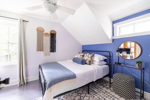 3 soverom, strykejern/-brett, reiseseng for barn og wi-fi