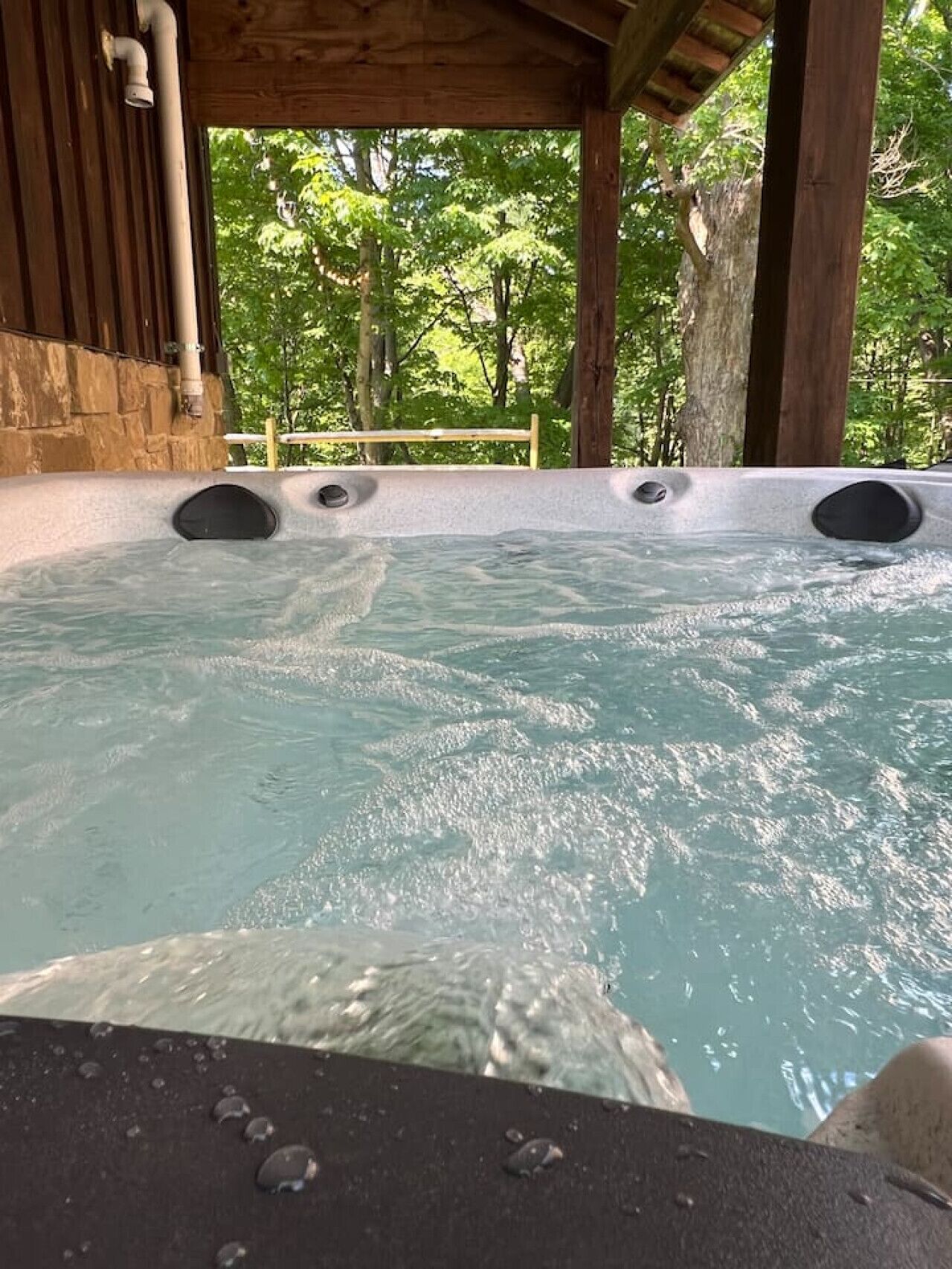 Baignoire à remous extérieure