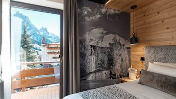 Deluxe-Dreibettzimmer | 1 Schlafzimmer, Zimmersafe, Schreibtisch, kostenloses WLAN