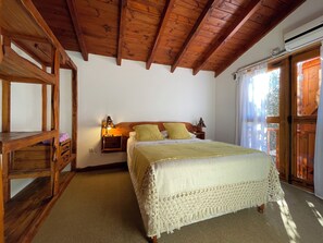 Deluxe Cabin | 2 bedrooms, free WiFi - Paihuen Luxury Suites (Los Reartes)