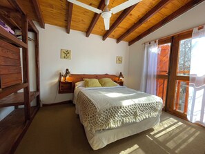 Deluxe Cabin, 2 Bedrooms, Pool View, Annex Building | 2 bilik tidur, Wi-fi percuma 