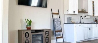 Lazy B Bungalow of Zion W