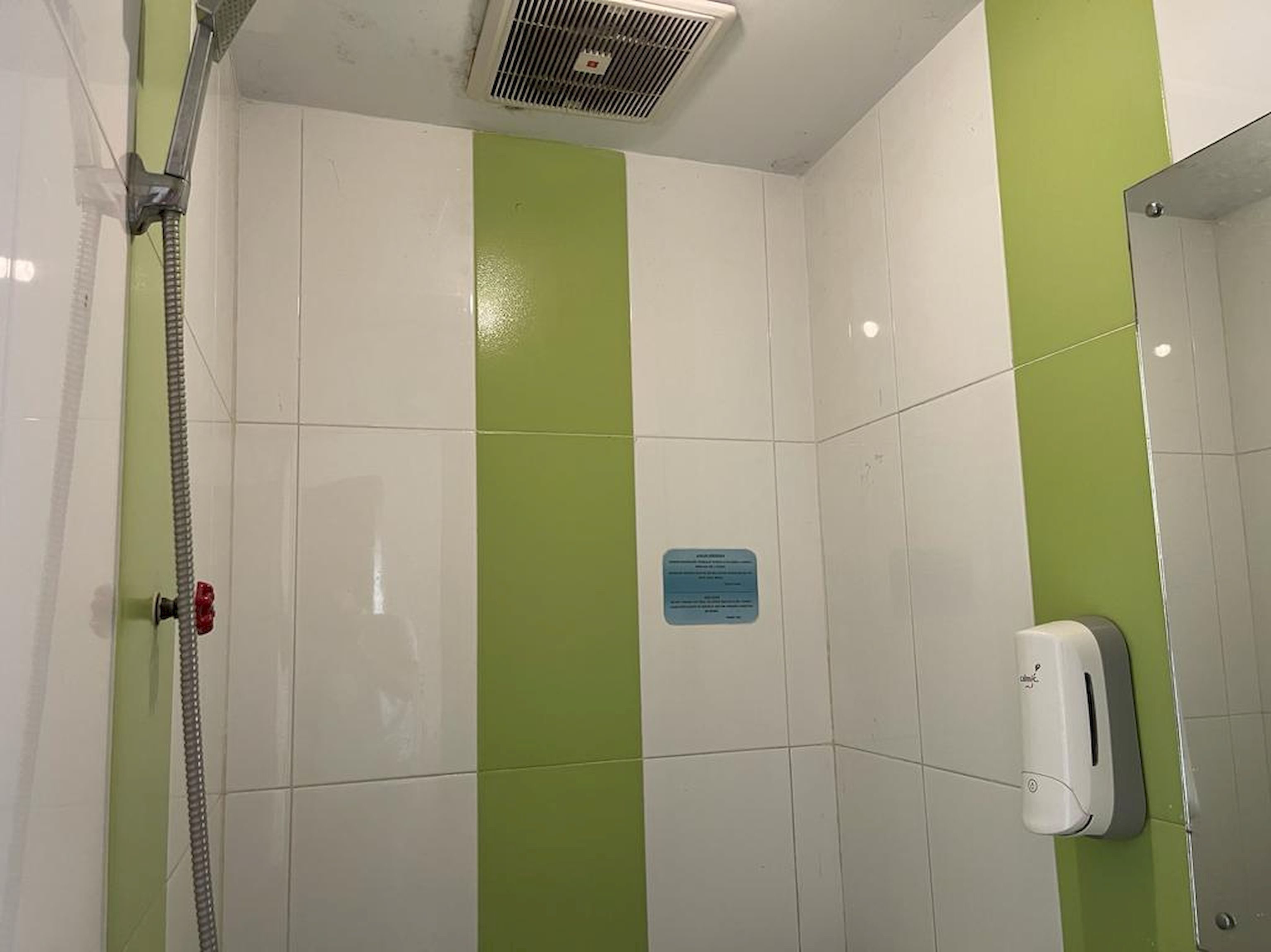 Photo - Capital O 93285 Residence Hotel Syariah