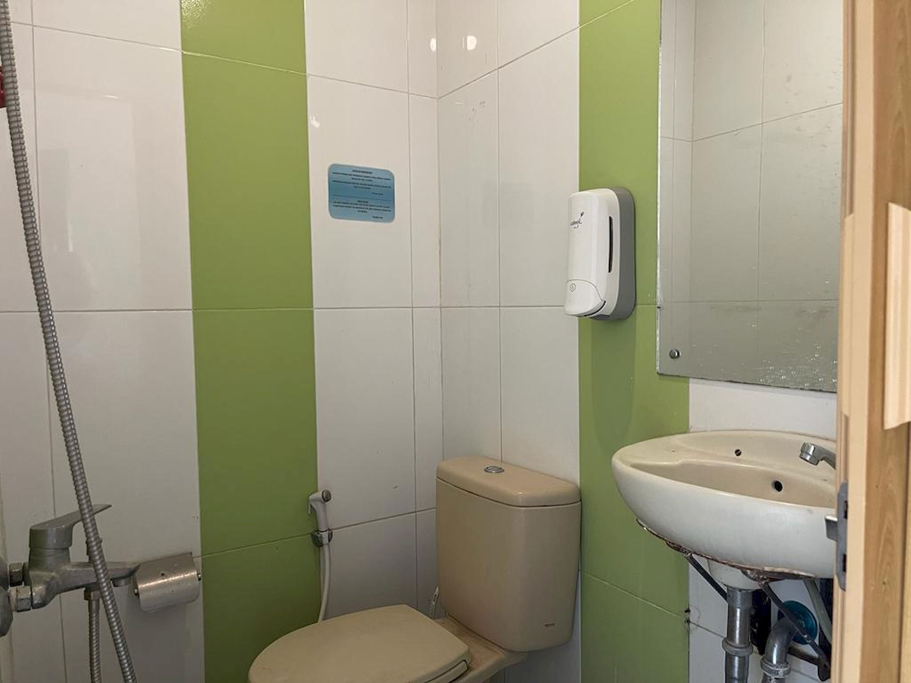 Photo - Capital O 93285 Residence Hotel Syariah