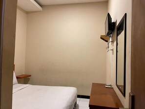 Habitación estándar doble | Escritorio, espacio para trabajar con un portátil, wifi gratis