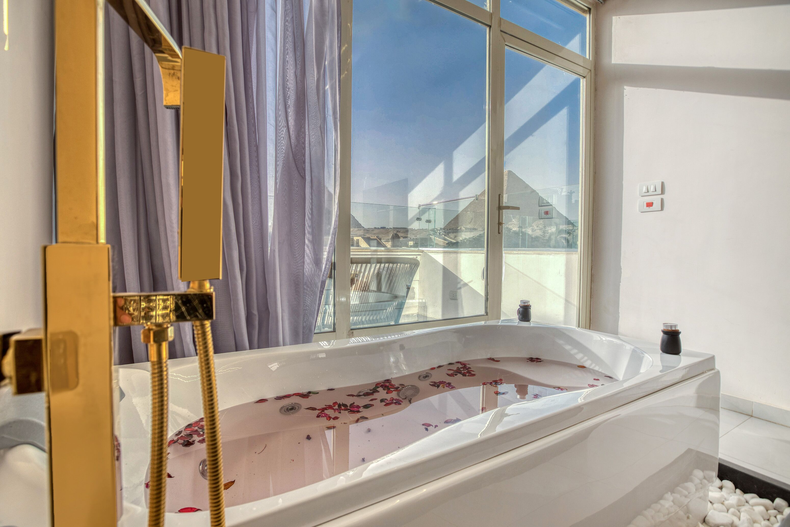 Foto - sphinx pyramids view