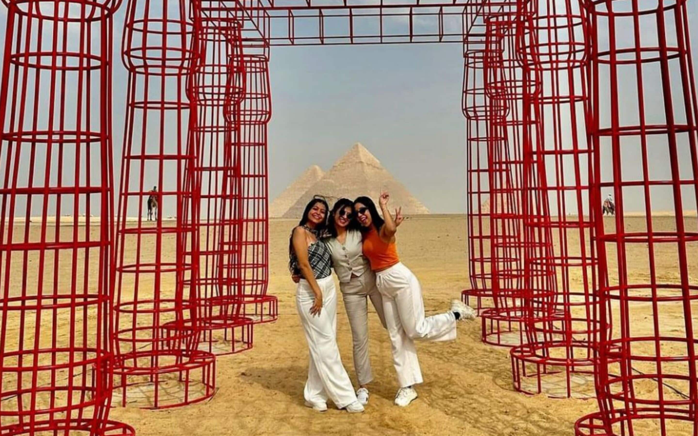 Foto - sphinx pyramids view