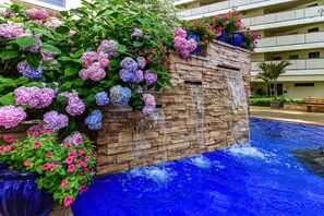 Property grounds - Sea Watch 410 - A fabulous, Ocean View Condo in famous Ocean City, MD! (Ocean City)