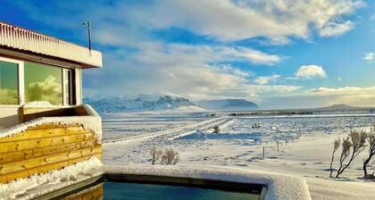 Design Villa with a Large Hot Tub and Amazing Views on Snaefellsnes Peninsula