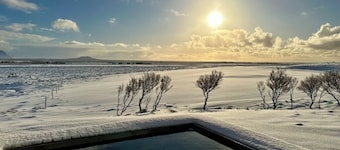 Design Villa with a Large Hot Tub and Amazing Views on Snaefellsnes Peninsula