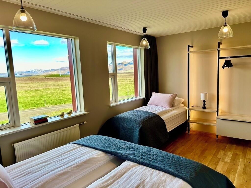 5 bedrooms, iron/ironing board, travel cot, free WiFi