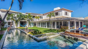 Vila | Piscina | Piscina externa, piscina aquecida