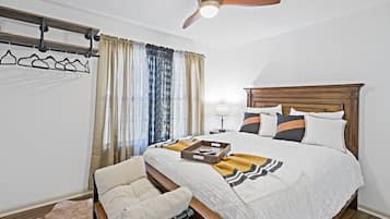 4 habitaciones, escritorio, tabla de planchar con plancha y wifi gratis