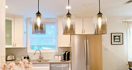 3 Bed, 2 Bath Home in Monrovia - Near Pasadena and Hiking Trails