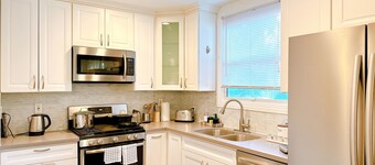 3 Bed, 2 Bath Home in Monrovia - Near Pasadena and Hiking Trails  