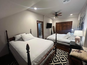 3 bedrooms, iron/ironing board, travel cot, WiFi