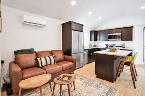 Smart-TV og stereoanlegg