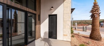 Zion Escape Casita at Sand Hollow – Very Comfortably Sleeps 3