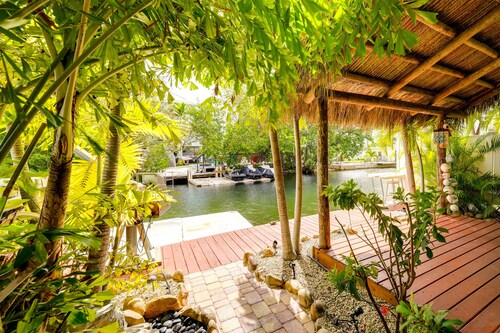 Waterfront Key West Oasis w/ Float Dock!