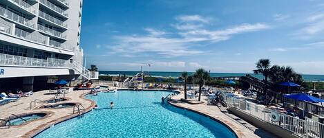 Innenpool, beheizter Pool