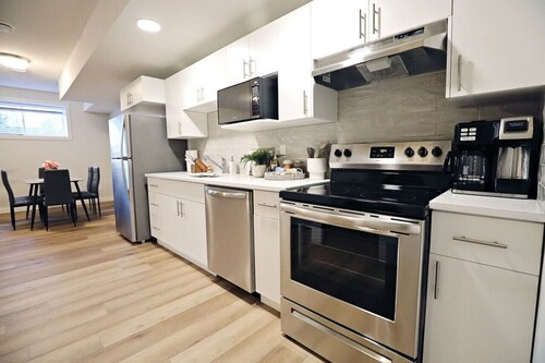 Downtown Suite King Beds|Long Stays|Disney+