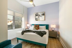 4 chambres, fer et planche à repasser, Wi-Fi, draps fournis