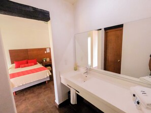 Habitación familiar doble | Baño
