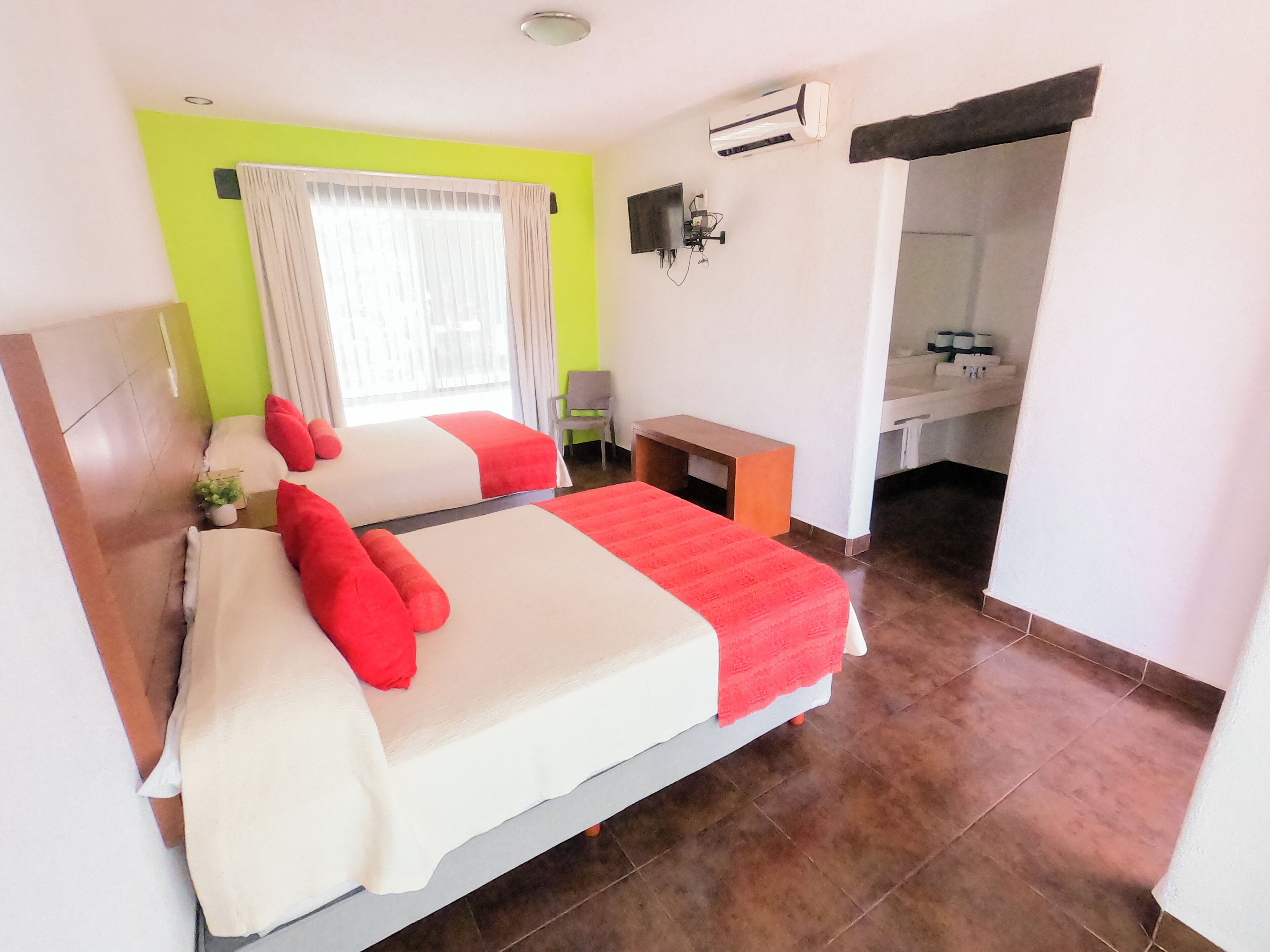 Family Double Room | Bed sheets