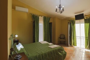 Panorama-Zimmer | 1 Schlafzimmer, Schreibtisch, kostenloses WLAN, Bettwäsche