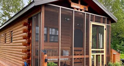 Come Stay Off-Grid in Michigan's Beautiful Upper Peninsula