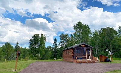 Come Stay Off-Grid in Michigan's Beautiful Upper Peninsula