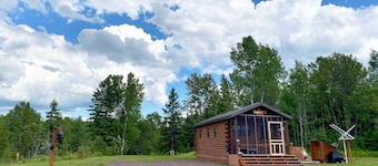 Come Stay Off-Grid in Michigan's Beautiful Upper Peninsula