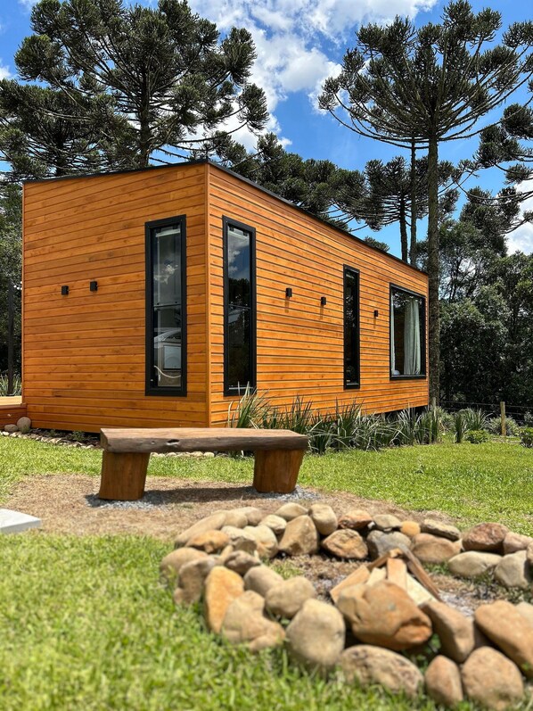 Superior Cabin, Jetted Tub | Exterior