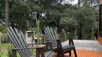 Cabana superior, banheira de hidromassagem | Área da propriedade