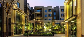 Fraser Suites AL Liwan