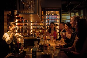 Bar (in der Unterkunft)
