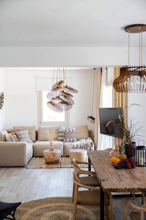 Exclusive Suite, Hot Tub, Sea View | Living area - Vouno (Naxos)