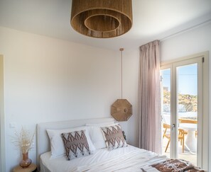 Exclusive Suite, Hot Tub, Sea View - Vouno (Naxos)
