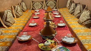 Ảnh chưa phân loại, 2 trong số 98 ảnh, nút