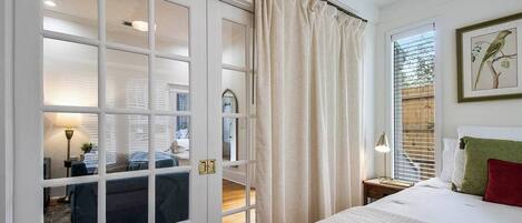 4 habitaciones, tabla de planchar con plancha y wifi gratis