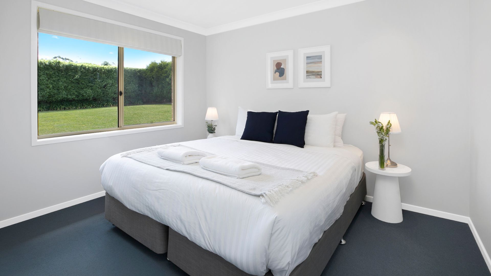 4 habitaciones, tabla de planchar con plancha, cuna de viaje y wifi 