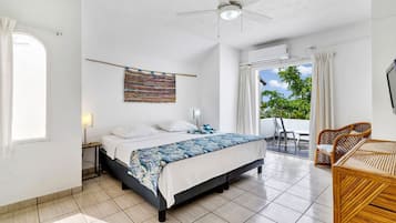 4 Schlafzimmer, Zimmersafe, Bügeleisen/Bügelbrett, Reisekinderbett