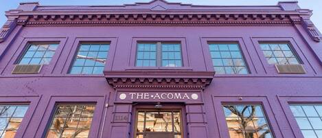 Façade de lâhĂ©bergement