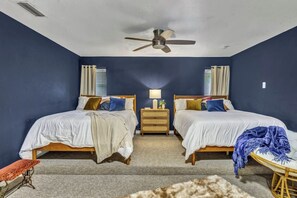 4 bedrooms, desk, iron/ironing board, WiFi