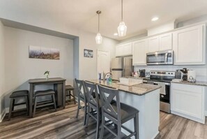 Fridge, microwave, oven, stovetop - 2-Story Home w/ Private Office + Near Lake (Lewisville)