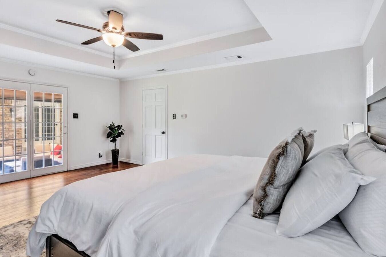 4 soverom, strykejern/-brett, wi-fi og sengetøy